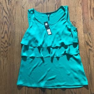 sleeveless top NWT
